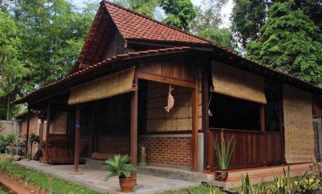 Rumah Imah Perahu Kumureb