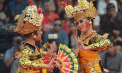 Tari Legong dari Bali